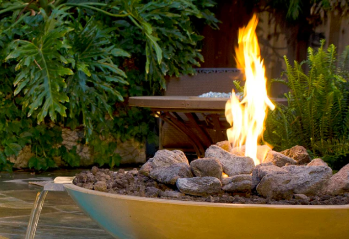 32" Marseille Water & Fire Bowl by American Fyre Designs